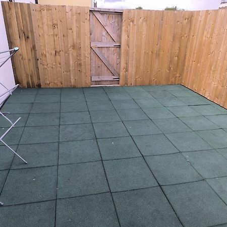 Spacious Full Home - Perfect For Families & Groups オールドベリー エクステリア 写真
